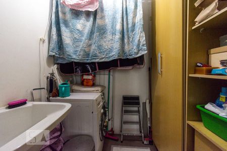 Apartamento à venda com 77m², 2 quartos e 1 vagaÁrea de serviço