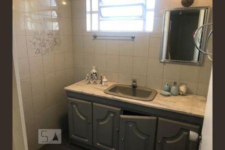 Apartamento à venda com 120m², 3 quartos e sem vagaBanheiro Social