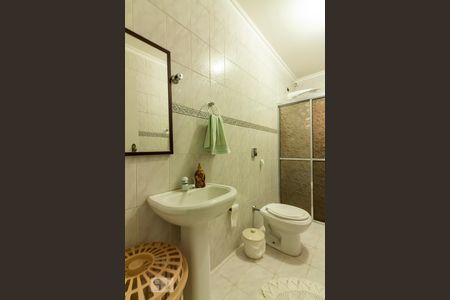 Casa à venda com 234m², 4 quartos e 3 vagasBanheiro