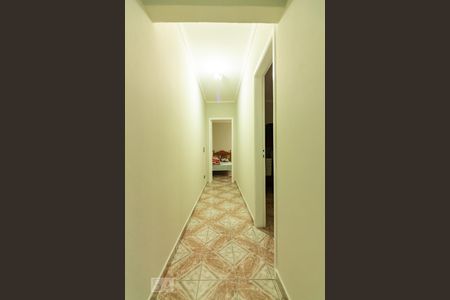 Casa à venda com 234m², 4 quartos e 3 vagasCorredor