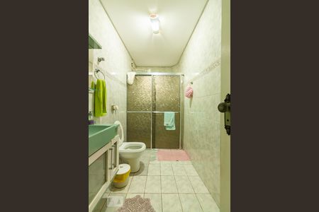 Casa à venda com 234m², 4 quartos e 3 vagasBanheiro