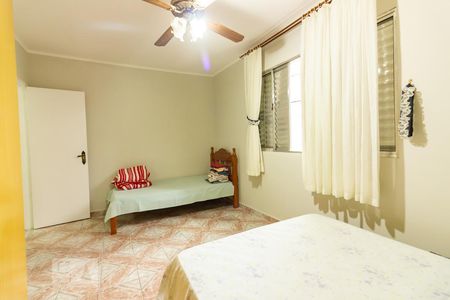 Casa à venda com 234m², 4 quartos e 3 vagasQuarto 4