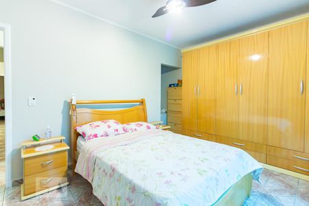 Quarto 2 de casa à venda com 4 quartos, 234m² em Jardim Roberto, Osasco