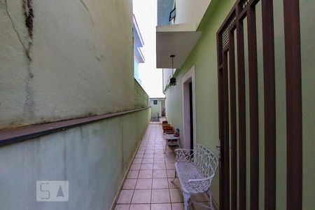 Casa à venda com 130m², 2 quartos e 2 vagas Casa à venda com 130m², 2 quartos e 2 vagasorredor