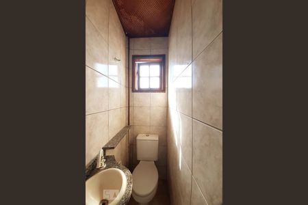 Casa à venda com 140m², 3 quartos e sem vaga Casa à venda com 140m², 3 quartos e sem vagaLavabo