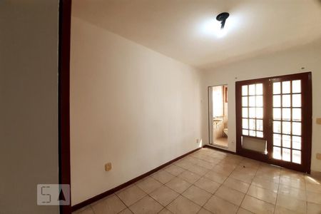 Casa à venda com 140m², 3 quartos e sem vaga Casa à venda com 140m², 3 quartos e sem vagaQuarto 2