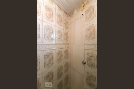 Casa à venda com 140m², 3 quartos e sem vaga Casa à venda com 140m², 3 quartos e sem vagaBanheiro da Suíte 2