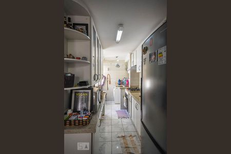 Apartamento à venda com 54m², 2 quartos e 1 vagaCozinha