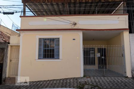 Casa à venda com 70m², 2 quartos e 1 vagaFachada