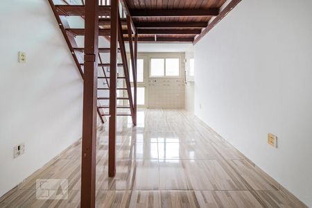 Sala de kitnet/studio à venda com 1 quarto, 32m² em Partenon, Porto Alegre