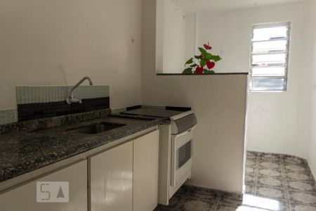 Apartamento à venda com 70m², 2 quartos e sem vagaCozinha