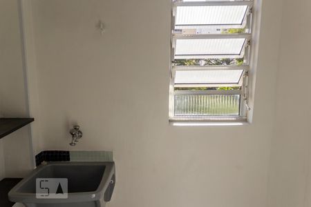 Apartamento à venda com 70m², 2 quartos e sem vagaÁrea de Serviço