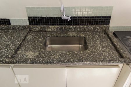 Apartamento à venda com 70m², 2 quartos e sem vagaCozinha