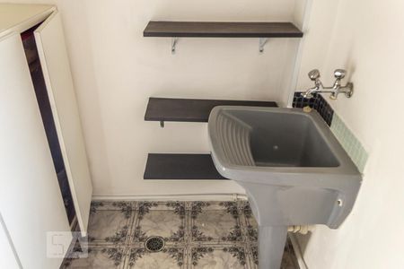 Apartamento à venda com 70m², 2 quartos e sem vagaÁrea de Serviço