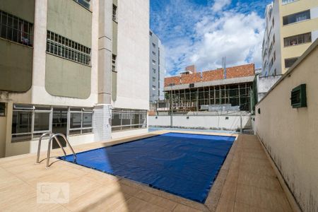 Apartamento para alugar com 69m², 2 quartos e 1 vagaÁrea comum