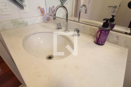 Apartamento à venda com 92m², 3 quartos e 2 vagasBanheiro Social