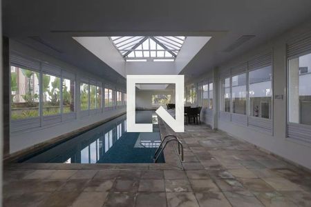 Apartamento à venda com 92m², 3 quartos e 2 vagasPiscina