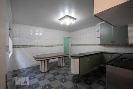 Casa para alugar com 250m², 3 quartos e 4 vagas Casa para alugar com 250m², 3 quartos e 4 vagasCozinha