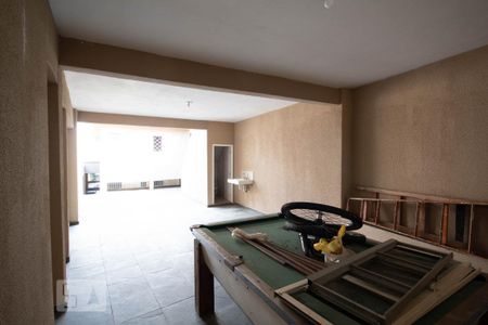 Casa para alugar com 250m², 3 quartos e 4 vagas Casa para alugar com 250m², 3 quartos e 4 vagasQuintal e Área de Festas