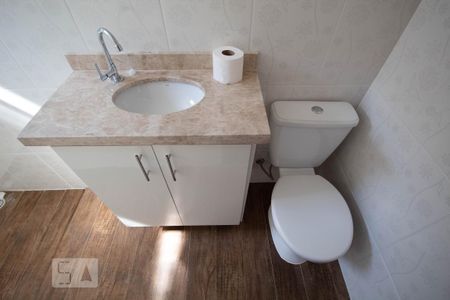 Casa para alugar com 250m², 3 quartos e 4 vagas Casa para alugar com 250m², 3 quartos e 4 vagasBanheiro da Suíte