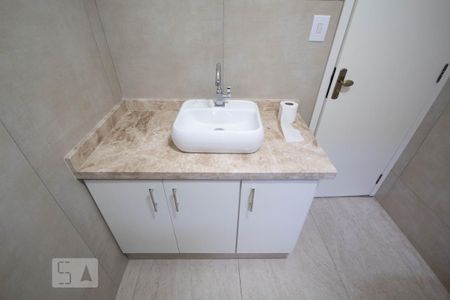 Casa para alugar com 250m², 3 quartos e 4 vagas Casa para alugar com 250m², 3 quartos e 4 vagasLavabo