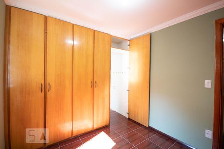 Casa para alugar com 250m², 3 quartos e 4 vagas Casa para alugar com 250m², 3 quartos e 4 vagasSuíte