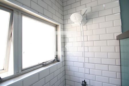 Apartamento para alugar com 64m², 2 quartos e 1 vagaBanheiro