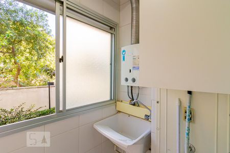 Apartamento para alugar com 45m², 2 quartos e 1 vagaÁrea de Serviço