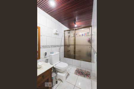 Casa à venda com 360m², 3 quartos e 2 vagas Casa à venda com 360m², 3 quartos e 2 vagasBanheiro da Suíte