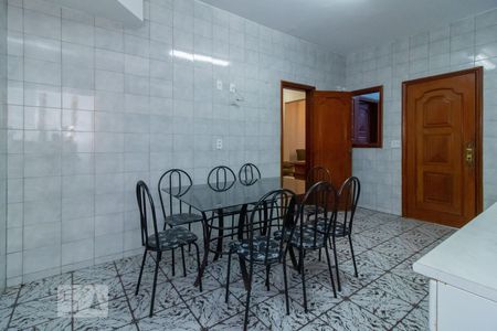Casa à venda com 100m², 3 quartos e 4 vagasCozinha