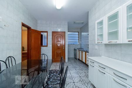 Casa à venda com 100m², 3 quartos e 4 vagasCozinha