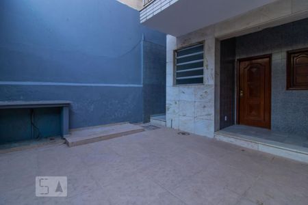 Casa à venda com 100m², 3 quartos e 4 vagasVaranda do Quintal