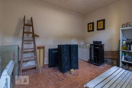 Casa à venda com 100m², 3 quartos e 4 vagasQuarto de Serviço