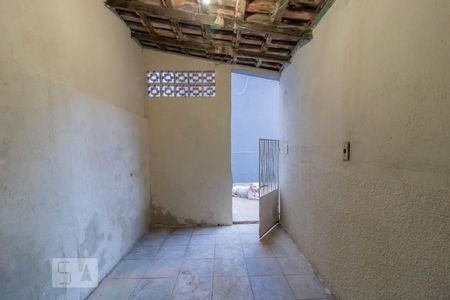 Casa à venda com 100m², 3 quartos e 4 vagasÁrea de Serviço 1