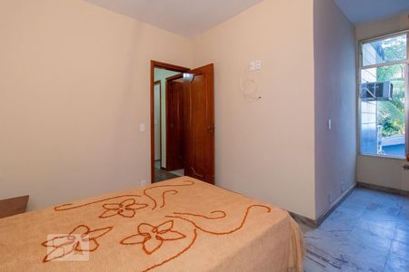 Casa à venda com 100m², 3 quartos e 4 vagasQuarto 1