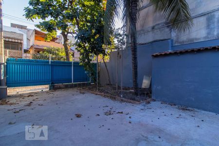 Casa à venda com 100m², 3 quartos e 4 vagasQuintal