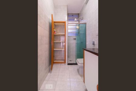 Casa à venda com 100m², 3 quartos e 4 vagasBanheiro Social 2