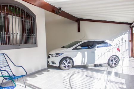 Casa à venda com 141m², 3 quartos e 3 vagas Casa à venda com 141m², 3 quartos e 3 vagasGaragem