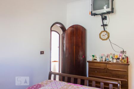 Casa à venda com 141m², 3 quartos e 3 vagas Casa à venda com 141m², 3 quartos e 3 vagasSuíte