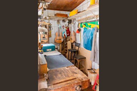 Casa à venda com 141m², 3 quartos e 3 vagas Casa à venda com 141m², 3 quartos e 3 vagasQuarto de Serviço