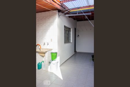 Casa à venda com 141m², 3 quartos e 3 vagas Casa à venda com 141m², 3 quartos e 3 vagasQuintal