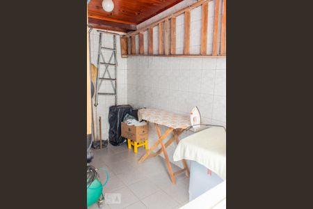 Casa à venda com 141m², 3 quartos e 3 vagas Casa à venda com 141m², 3 quartos e 3 vagasÁrea de Serviço