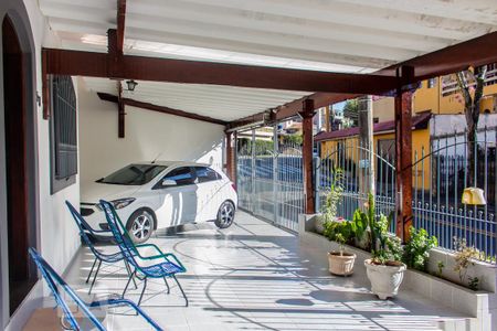 Casa à venda com 141m², 3 quartos e 3 vagas Casa à venda com 141m², 3 quartos e 3 vagasGaragem