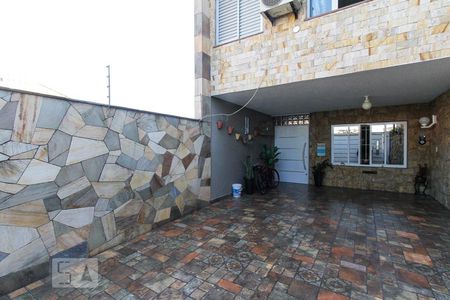 Casa à venda com 260m², 4 quartos e 3 vagasGaragem