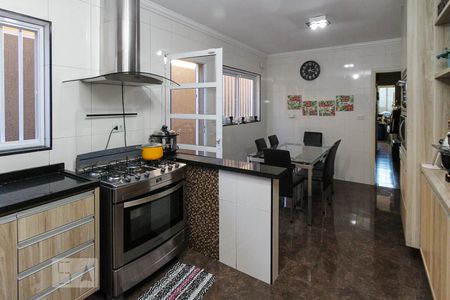 Casa à venda com 260m², 4 quartos e 3 vagasCozinha