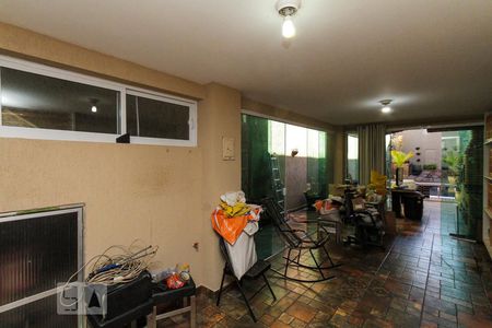 Casa à venda com 260m², 4 quartos e 3 vagasSalão de Festas