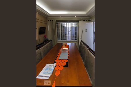 Sala de casa à venda com 4 quartos, 260m² em Vila Bela, São Paulo