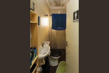 Casa à venda com 260m², 4 quartos e 3 vagasBanheiro