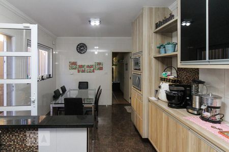 Casa à venda com 260m², 4 quartos e 3 vagasCozinha