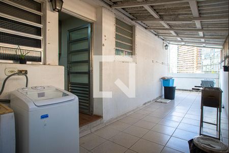 Apartamento à venda com 110m², 2 quartos e 1 vagaÁrea de Serviço